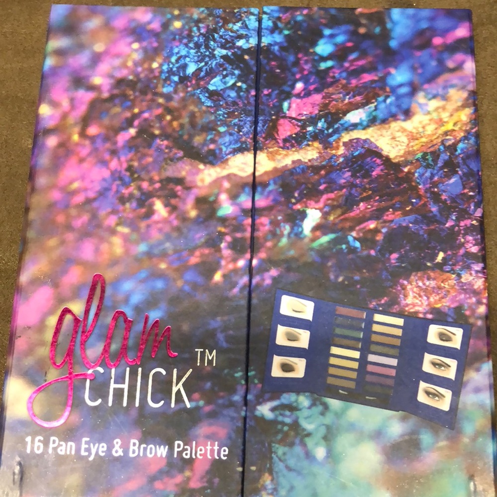 Eye and brow palette